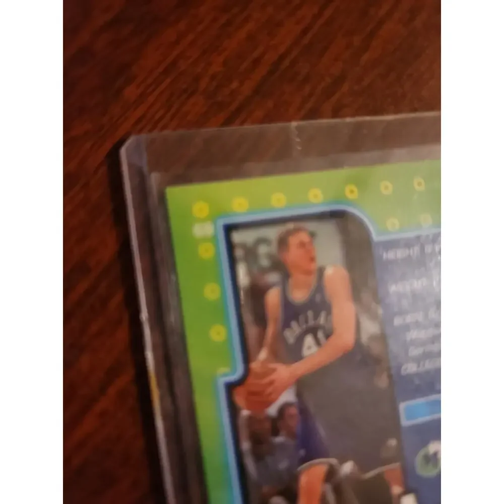 Dirk Nowitzki 1998-99 Upper Deck Ionix Electrix Rookie Card Mavericks